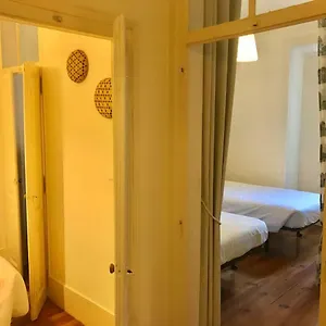 Apartment Charming Flat, Lisbon
